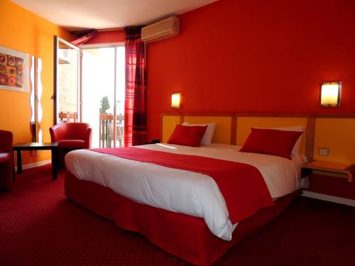 Imagen de la habitación del Hotel Tennis International. Foto 5