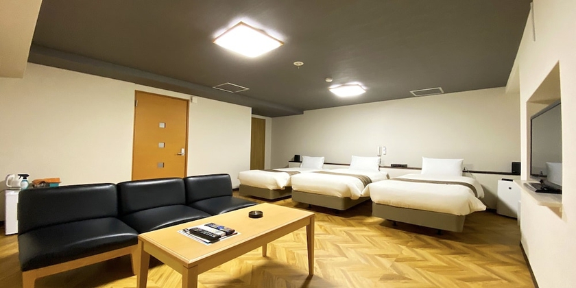 Imagen de la habitación del Hotel Tennoji Lagoon. Foto 2