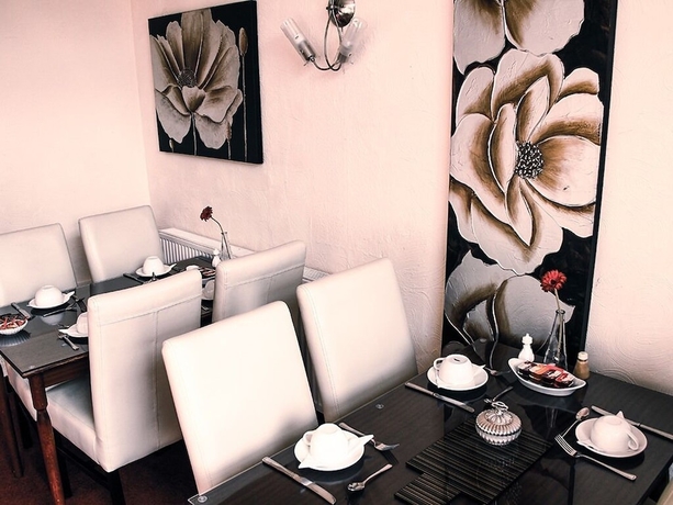 Imagen del bar/restaurante del Hotel Tennyson House. Foto 4