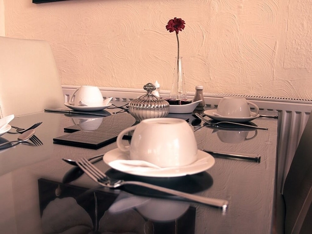 Imagen del bar/restaurante del Hotel Tennyson House. Foto 5