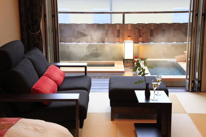 Imagen de la habitación del Hotel Tensui Saryo. Foto 13