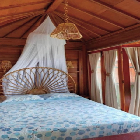 Imagen de la habitación del Hotel Tentrem Bungalow. Foto 9