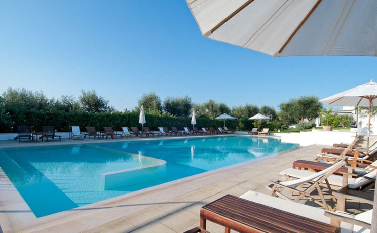 Imagen de la piscina del Hotel Tenuta Centoporte - Resort. Foto 10