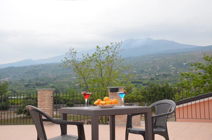 Imagen general del Hotel Tenuta Ciuri Country Resort. Foto 1