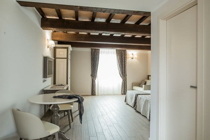 Imagen de la habitación del Hotel Tenuta D\'Ausilio. Foto 11