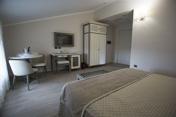 Imagen de la habitación del Hotel Tenuta D\'Ausilio. Foto 18