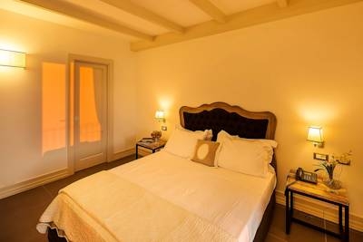 Imagen de la habitación del Hotel Tenuta Del Poggio Antico. Foto 3