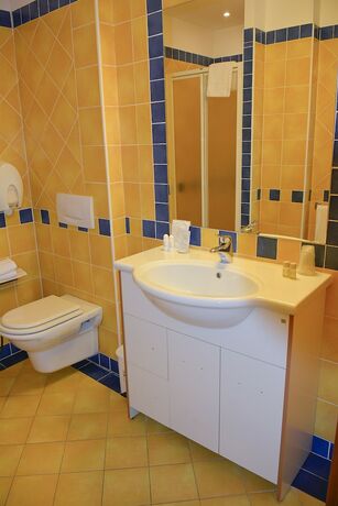 Imagen general del Hotel Tenuta Larenzania. Foto 9
