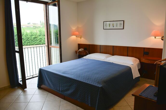 Imagen de la habitación del Hotel Tenuta Larenzania. Foto 18