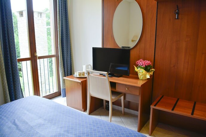 Imagen general del Hotel Tenuta Larenzania. Foto 16