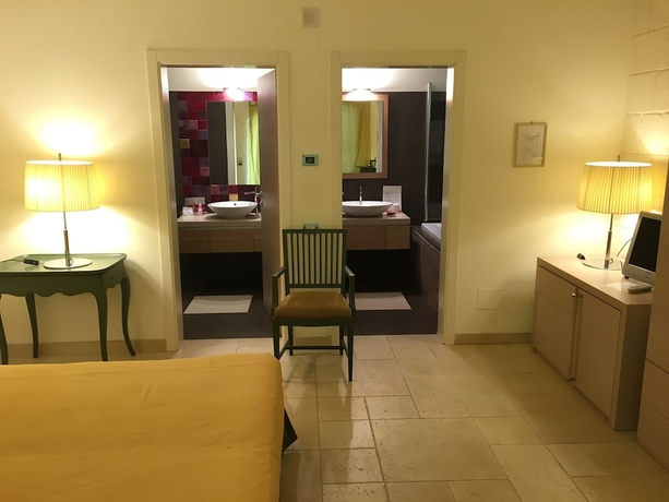 Imagen de la habitación del Hotel Tenuta Monacelle. Foto 3