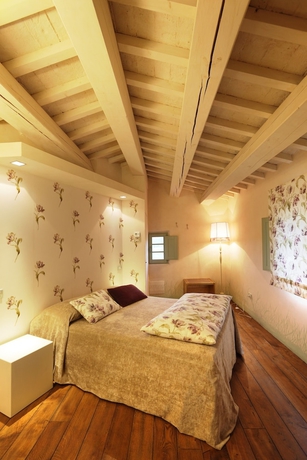 Imagen de la habitación del Hotel Tenuta Santi Giacomo E Filippo. Foto 15