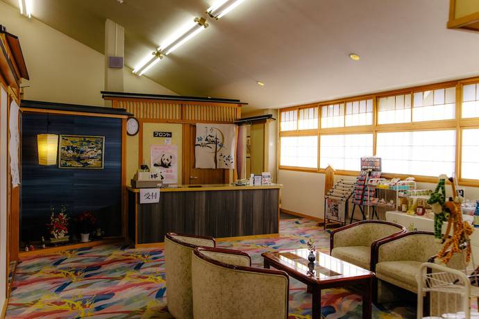 Imagen de los interiores del Hotel Tenzankaku Yurakuan. Foto 6