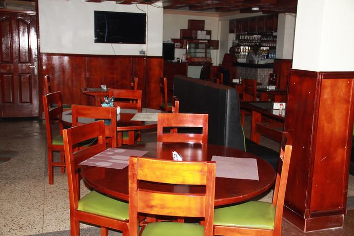 Imagen del bar/restaurante del Hotel Teo. Foto 7