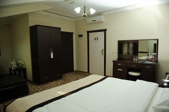 Imagen de la habitación del Hotel Teona, Izmit. Foto 2