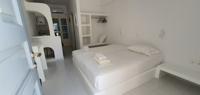 Imagen de la habitación del Hotel Teoria Paros | Matsas Windmill. Foto 14
