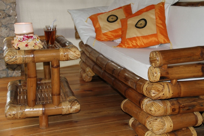 Imagen de la habitación del Hotel Tepanee Beach Resort. Foto 12