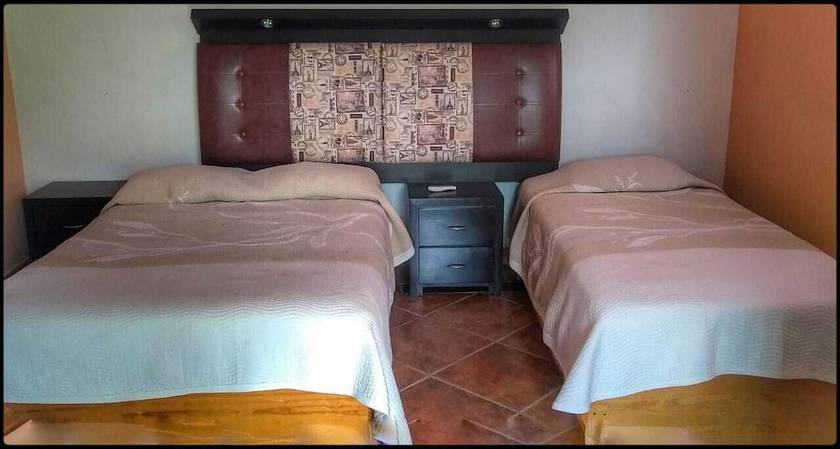 Imagen de la habitación del Hotel Tepehuakan. Foto 19