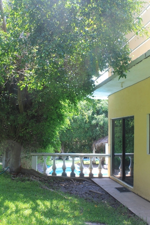 Imagen de los interiores del Hotel Teques Inn. Foto 13