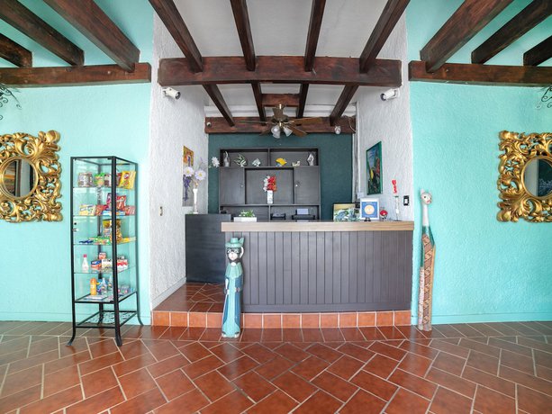 Imagen de los interiores del Hotel Teques Palace. Foto 16