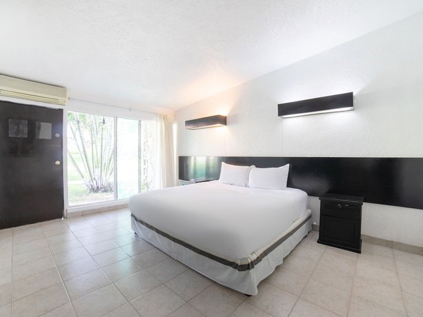 Imagen de la habitación del Hotel Teques Palace. Foto 7