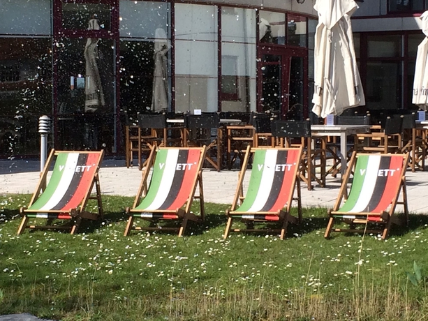 Imagen de los exteriores del Hotel Ter Elst. Foto 7