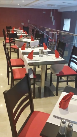 Imagen del bar/restaurante del Hotel Teranga & Spa. Foto 6
