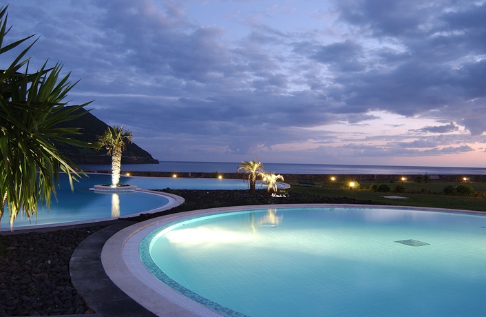Imagen de la piscina del Hotel Terceira Mar. Foto 15