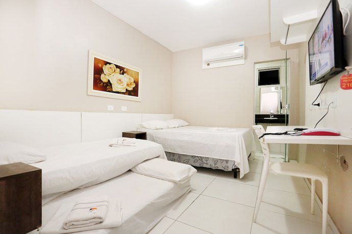 Imagen de la habitación del Hotel Teresina. Foto 8