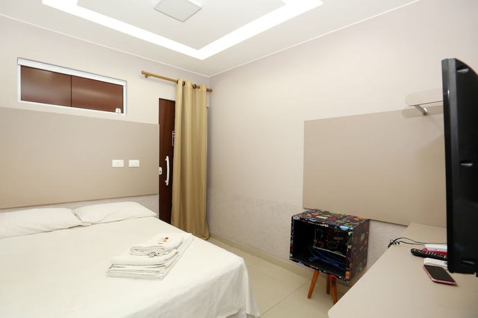 Imagen de la habitación del Hotel Teresina. Foto 12