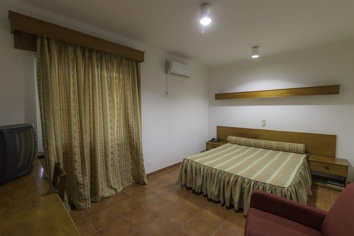 Imagen general del Hotel Teresinha. Foto 4