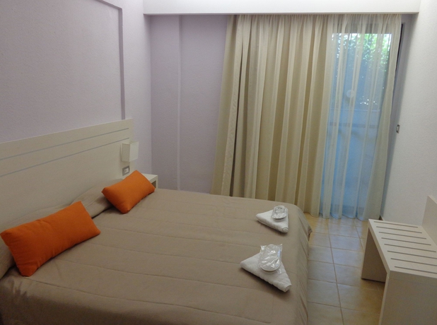 Imagen de la habitación del Hotel Terinikos. Foto 3