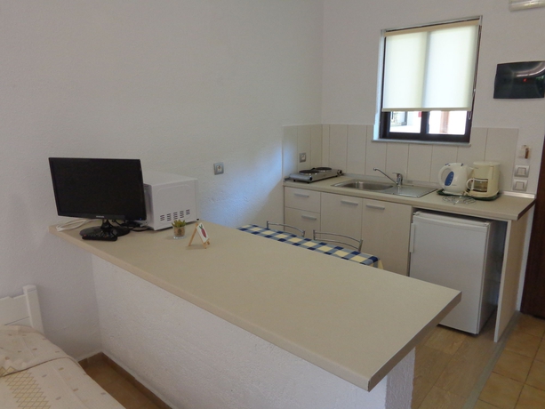 Imagen de la habitación del Hotel Terinikos. Foto 11