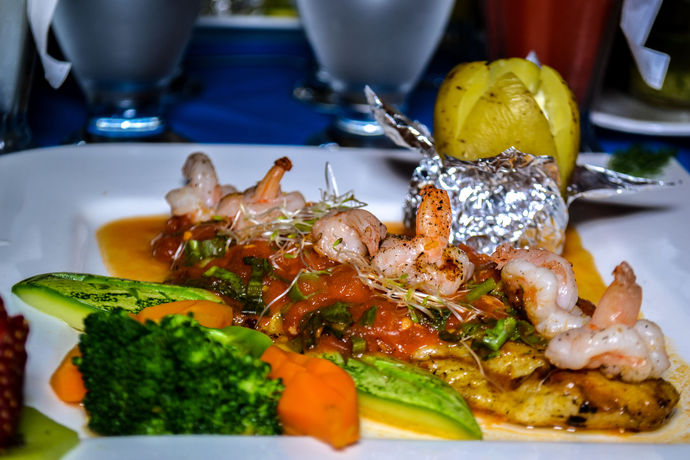 Imagen del bar/restaurante del Hotel Termales Del Bosque and Hot Springs. Foto 4