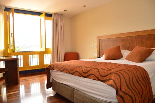 Imagen de la habitación del Hotel Termales El Otoño. Foto 1
