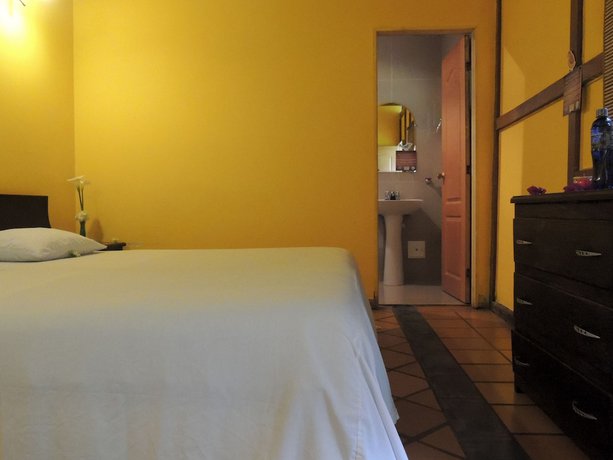 Imagen de la habitación del Hotel Termales San Vicente. Foto 15