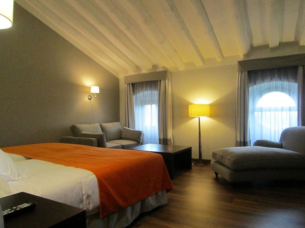 Imagen de la habitación del Hotel Termas - Balneario Termas Pallarés. Foto 4