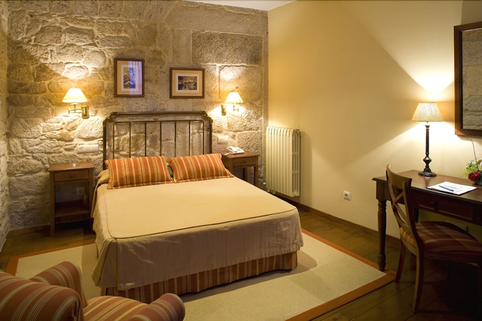 Imagen de la habitación del Hotel Termas De Cuntis Castro Do Balneario. Foto 7