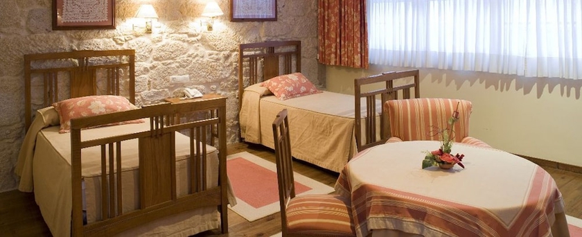 Imagen de la habitación del Hotel Termas De Cuntis Castro Do Balneario. Foto 9