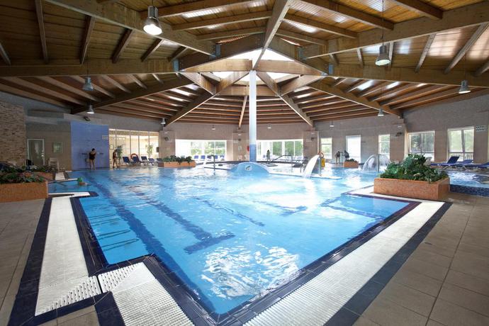 Imagen de la piscina del Hotel Termas De Cuntis Castro Do Balneario. Foto 19