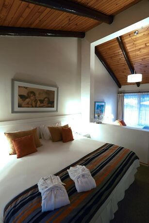 Imagen de la habitación del Hotel Termas El Corazon. Foto 14