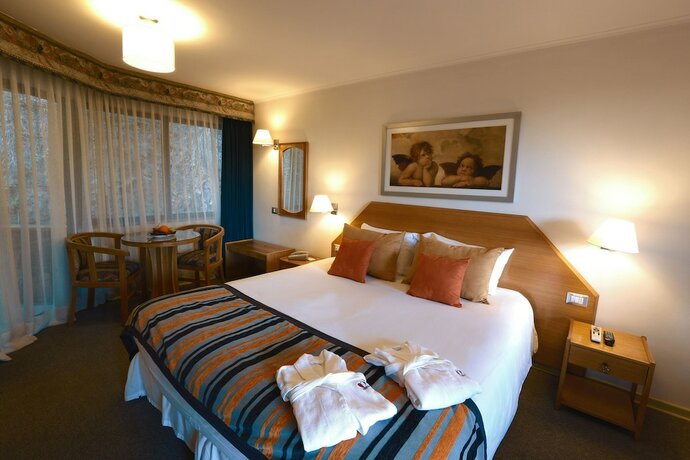 Imagen de la habitación del Hotel Termas El Corazon. Foto 15