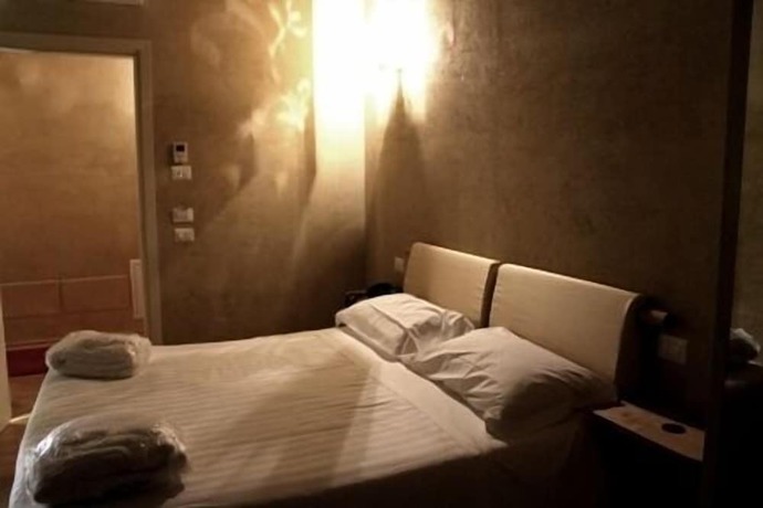 Imagen de la habitación del Hotel Terme Alessandra Gonzaga Spa. Foto 7