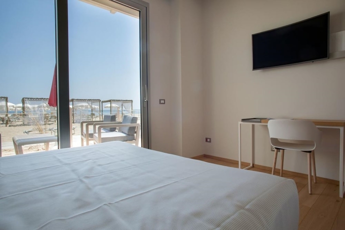 Imagen de la habitación del Hotel Terme Beach Resort. Foto 10