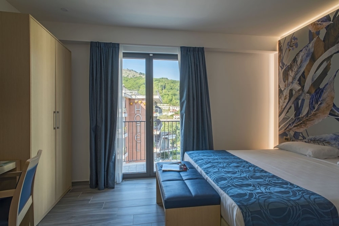 Imagen de la habitación del Hotel Terme Capasso. Foto 12