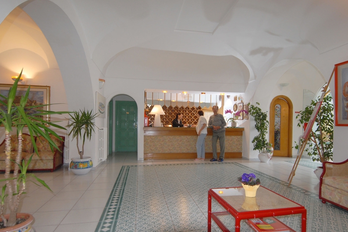 Imagen de los interiores del Hotel Terme Colella. Foto 16