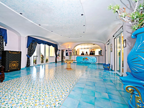 Imagen de los interiores del Hotel Terme Cristallo Palace. Foto 9