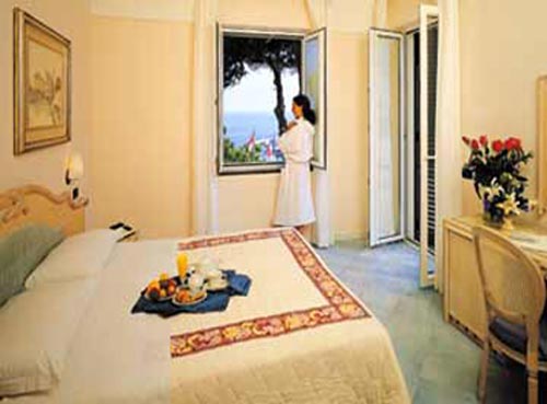 Imagen de la habitación del Hotel Terme Cristallo Palace. Foto 7