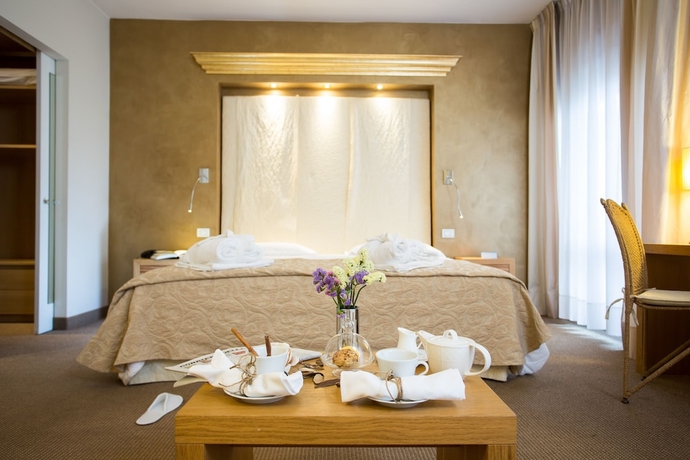 Imagen de la habitación del Hotel Terme Delle Nazioni. Foto 17