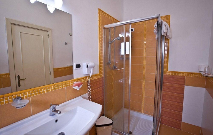 Imagen general del Hotel Terme Elisabetta. Foto 4